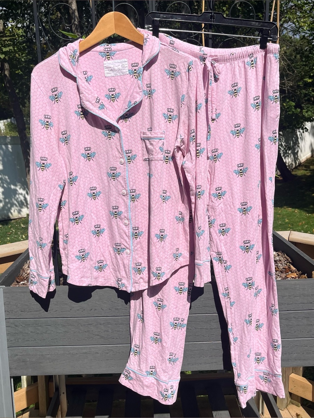 The Cat’s Pajamas Pink Queen Bee Long Sleeve Pajama Set Size XL Loungewear Comfy